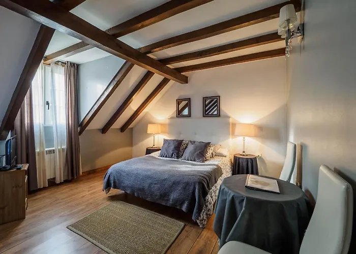 Country house Complejo Puente Entrambasaguas (Hermandad de Campoo de Suso)