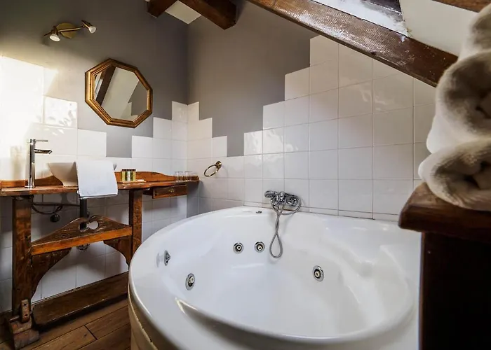 Complejo Puente * Entrambasaguas (Hermandad de Campoo de Suso)