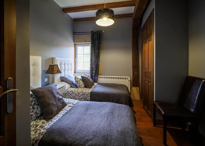 Complejo Puente * Entrambasaguas (Hermandad de Campoo de Suso)