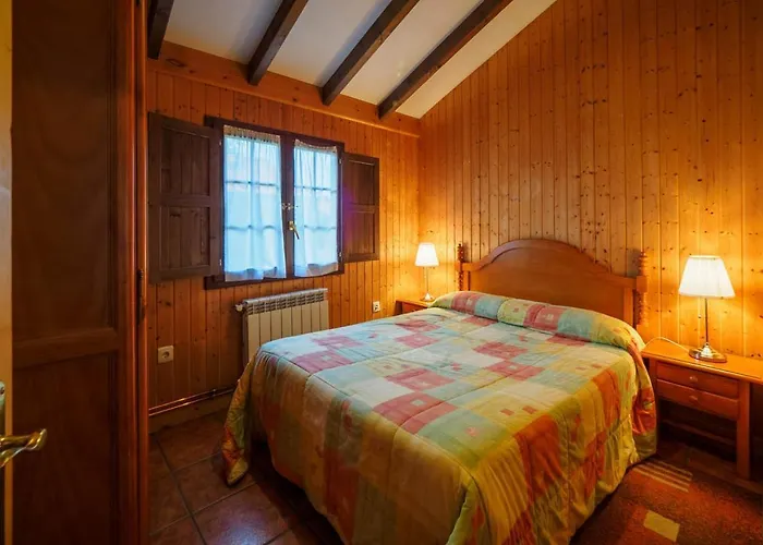 Complejo Puente * Entrambasaguas (Hermandad de Campoo de Suso)